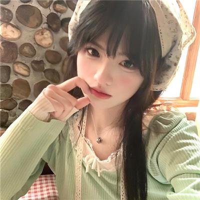 在切瑟尔海滩上