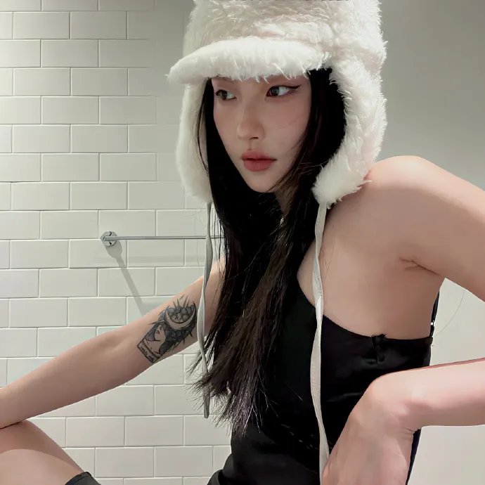 鲁卜哈利沙漠:非洲的女人